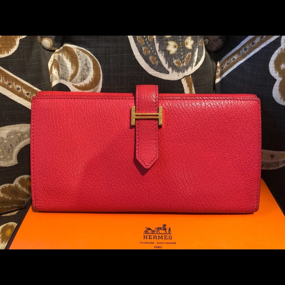 Hermes trifold bearn wallet bougainvillea chèvre